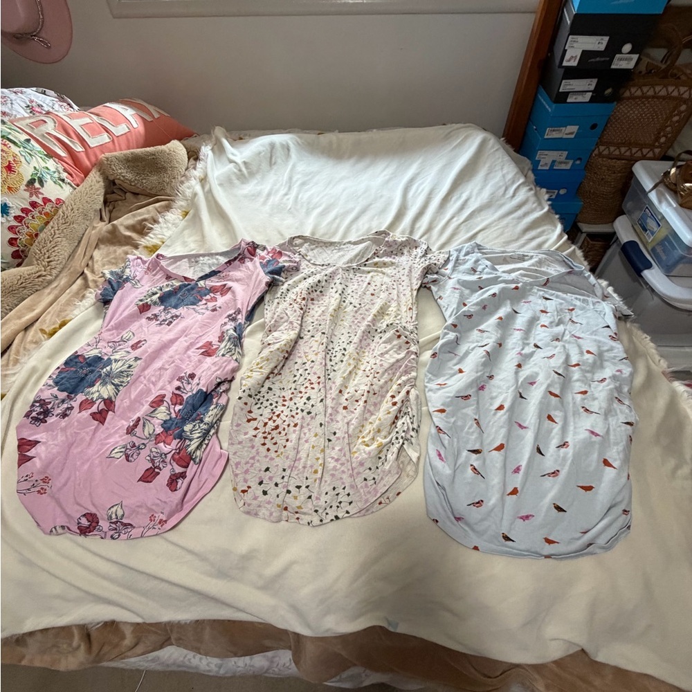 Motherhood Maternity Lot of Three Colorful Spring Tees XS